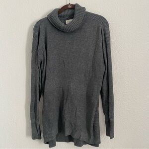 NWT Lou & Grey Women's Size Medium Gray Long Sleeve Turtleneck Sweater